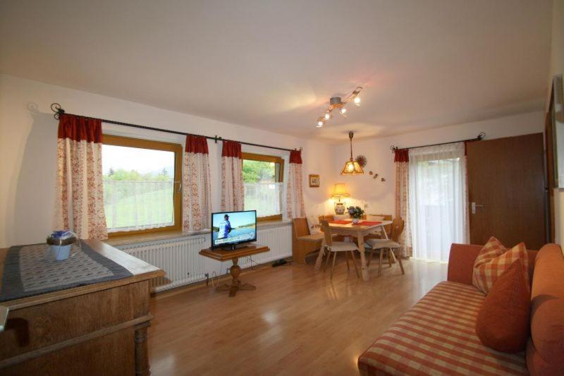 Ferienwohnung Bachbauernhof Bayerisch Gmain Exterior foto